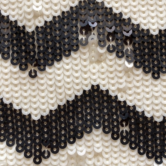 J Crew Black and White Sequin Top size XXS - Picture 3 of 7